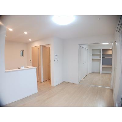 プラシージュ 202【管理NO：1-022246101-02020】 ★家具家電は申し込み後に搬入します★ ★2026年10月中旬入居可能★の物件写真2