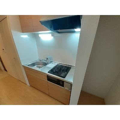 カメラート高見 203【管理NO：1-024131401-02030】 ★家具家電は申し込み後に搬入します★ ★2026年09月中旬入居可能★の物件写真3