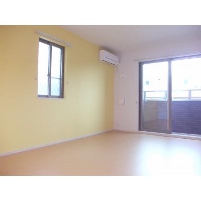 ミルト　カーサ 106【管理NO：1-018845401-01050】 ★家具家電は申し込み後に搬入します★ ★2026年09月中旬入居可能★の物件写真2