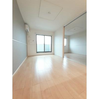 コンソラトゥール 202【管理NO：1-021785701-02020】 ★家具家電は申し込み後に搬入します★ ★2026年10月上旬入居可能★の物件写真2