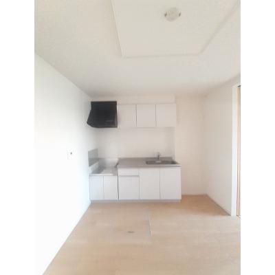 ブランシュ・フルール 103【管理NO：1-022308301-01030】 ★家具家電は申し込み後に搬入します★の物件写真3