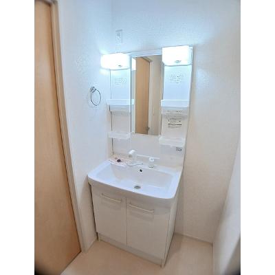 アーク　リヴェール 106【管理NO：1-021800801-01050】 ★家具家電は申し込み後に搬入します★の物件写真6