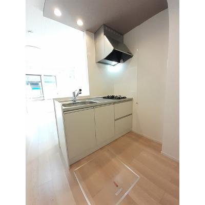 ロンシャン 105【管理NO：1-026328401-01040】 ★家具家電は申し込み後に搬入します★ ★2026年10月中旬入居可能★の物件写真3