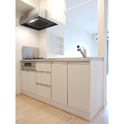 ジェルメ　アローＡ 103【管理NO：1-023707501-01030】 ★家具家電は申し込み後に搬入します★の物件写真3