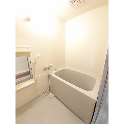 ラフォーレ 102【管理NO：1-007276901-01020】 ★家具家電は申し込み後に搬入します★ ★2026年10月上旬入居可能★の物件写真4