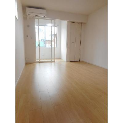 楪 101【管理NO：1-023939601-01010】 ★家具家電は申し込み後に搬入します★ ★2026年10月下旬入居可能★の物件写真2