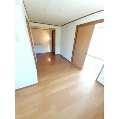 メゾンシャルマンＣ 202【管理NO：1-007519703-02020】 ★家具家電は申し込み後に搬入します★ ★2026年10月中旬入居可能★の物件写真2