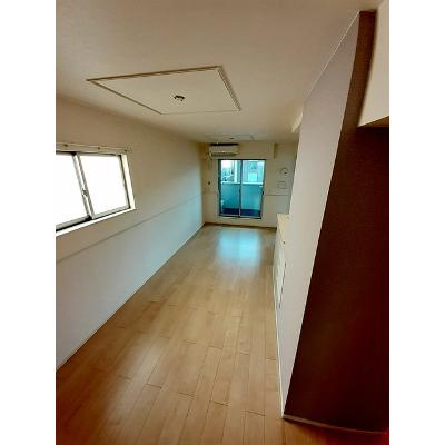 シャルール 202【管理NO：1-022712901-02020】 ★家具家電は申し込み後に搬入します★ ★2026年09月中旬入居可能★の物件写真2
