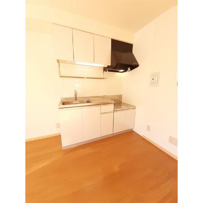 ピュアステージ光南台 201【管理NO：1-006930401-02010】 ★家具家電は申し込み後に搬入します★ ★2026年10月中旬入居可能★の物件写真3