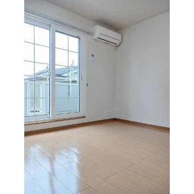 アラモード八子Ⅱ番館 206【管理NO：1-015279202-02050】 ★家具家電は申し込み後に搬入します★ ★2026年10月上旬入居可能★の物件写真2