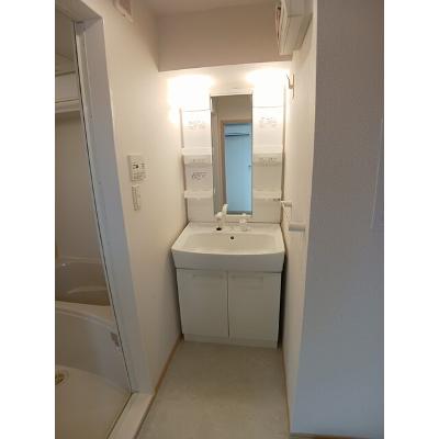 グランソレイユ 301【管理NO：1-016859001-03010】 ★家具家電は申し込み後に搬入します★ ★2026年10月中旬入居可能★の物件写真6