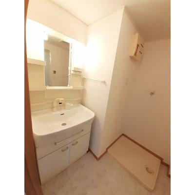 サンセレノ 201【管理NO：1-014313501-02010】 ★家具家電は申し込み後に搬入します★ ★2026年10月中旬入居可能★の物件写真6