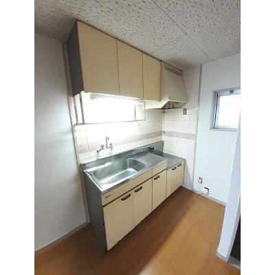 エルディム笹沖 106【管理NO：1-001312001-01050】 ★家具家電は申し込み後に搬入します★の物件写真3