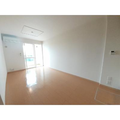 サウス・リードＡ 102【管理NO：1-016901001-01020】 ★家具家電は申し込み後に搬入します★の物件写真2