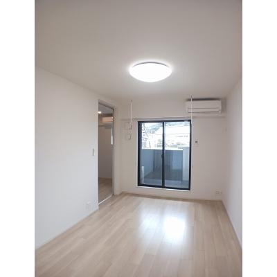 カーサ　ルセス　Ａ 201【管理NO：1-028217001-02010】 ★家具家電は申し込み後に搬入します★ ★2026年10月中旬入居可能★の物件写真2