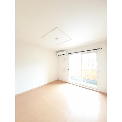 アンジュベル 102【管理NO：1-016516101-01020】 ★家具家電は申し込み後に搬入します★ ★2026年10月中旬入居可能★の物件写真2