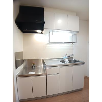 デスパシオ 204【管理NO：1-016054501-02040】 ★家具家電は申し込み後に搬入します★の物件写真3