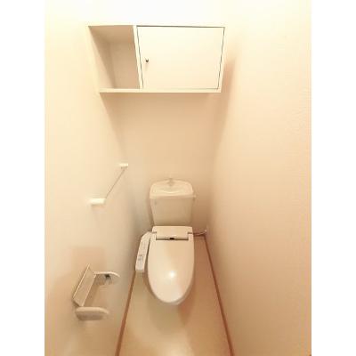 アストラル 102【管理NO：1-014051601-01020】 ★家具家電は申し込み後に搬入します★の物件写真5
