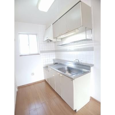 シティハイツ山田Ｅ 203【管理NO：1-006263101-02030】 ★家具家電は申し込み後に搬入します★ ★2026年10月中旬入居可能★の物件写真3