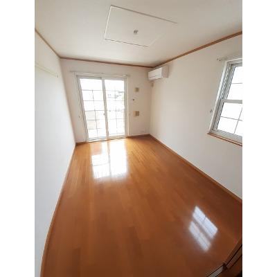 パレアナＢ 101【管理NO：1-012879002-01010】 ★家具家電は申し込み後に搬入します★ ★2026年10月中旬入居可能★の物件写真2