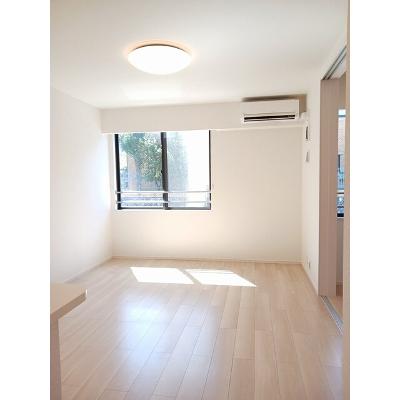 スクエアメゾン 202【管理NO：1-027952801-02020】 ★家具家電は申し込み後に搬入します★の物件写真2