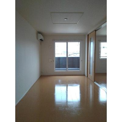 サンシャインレジデンス 201【管理NO：1-018243401-02010】 ★家具家電は申し込み後に搬入します★ ★2026年09月下旬入居可能★の物件写真2