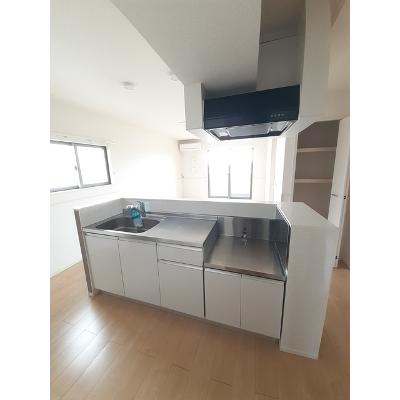 ラ　ヴィ　ベール弐番館 203【管理NO：1-023489502-02030】 ★家具家電は申し込み後に搬入します★ ★2026年10月下旬入居可能★の物件写真3