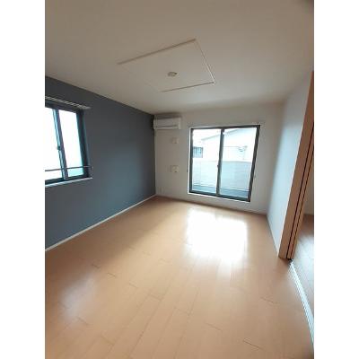 コッティ糸米 203【管理NO：1-019234502-02030】 ★家具家電は申し込み後に搬入します★の物件写真2