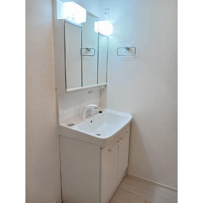 グランステラ 201【管理NO：1-028163001-02010】 ★家具家電は申し込み後に搬入します★ ★2026年10月上旬入居可能★の物件写真6