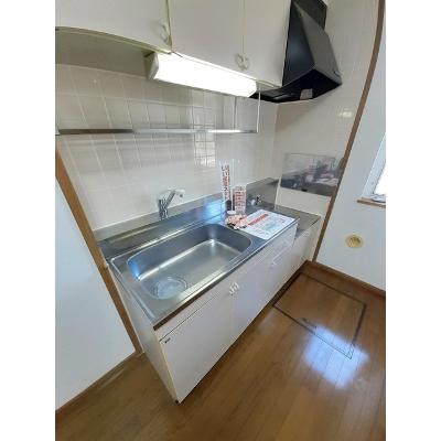 エルグルーヴ 102【管理NO：1-009507401-01020】 ★家具家電は申し込み後に搬入します★ ★2026年10月上旬入居可能★の物件写真3