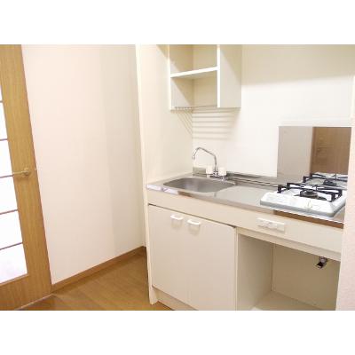 アーバンヒルズ 205【管理NO：1-010084101-02040】 ★家具家電は申し込み後に搬入します★ ★2026年10月上旬入居可能★の物件写真3