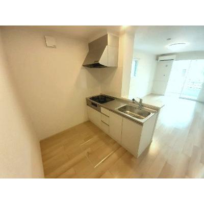 ＰＯＰＯＲＡ　Ⅳ 105【管理NO：1-025618804-01040】 ★家具家電は申し込み後に搬入します★ ★2026年10月中旬入居可能★の物件写真3