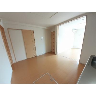 ブリーゼ・川宮Ⅱ 101【管理NO：1-018662001-01010】 ★家具家電は申し込み後に搬入します★ ★2026年10月中旬入居可能★の物件写真2