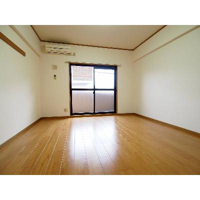 上野マンション 202【管理NO：1-012320001-02020】 ★家具家電は申し込み後に搬入します★ ★2026年10月上旬入居可能★の物件写真2