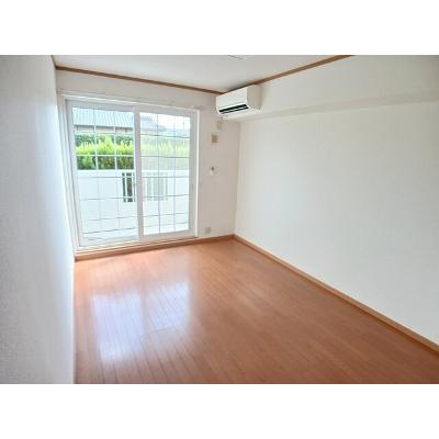 ピース・コアＡ 102【管理NO：1-012243701-01020】 ★家具家電は申し込み後に搬入します★ ★2026年10月下旬入居可能★の物件写真2