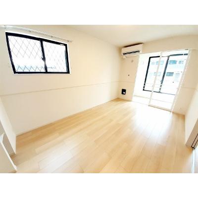 インペリアルＡ 101【管理NO：1-026841601-01010】 ★家具家電は申し込み後に搬入します★ ★2026年10月上旬入居可能★の物件写真2