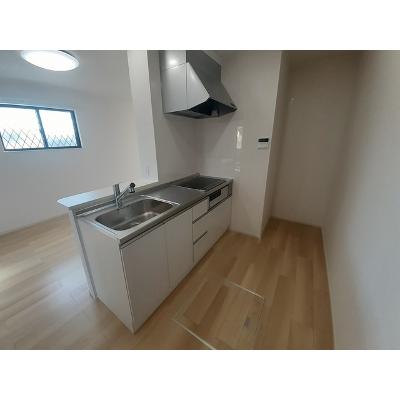 レジデンス　ミルトフリーデンⅠ 102【管理NO：1-024953601-01020】 ★家具家電は申し込み後に搬入します★ ★2026年10月上旬入居可能★の物件写真3