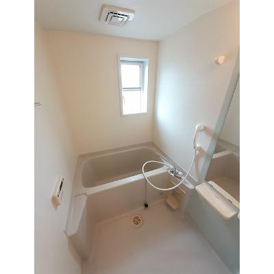 Ｐａｒｋ　ｓｉｄｅ亀山Ｂ 202【管理NO：1-014765002-02020】 ★家具家電は申し込み後に搬入します★ ★2026年10月中旬入居可能★の物件写真4