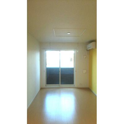 プラム　シュシュＡ 102【管理NO：1-020716801-01020】 ★家具家電は申し込み後に搬入します★ ★2026年08月下旬入居可能★の物件写真2