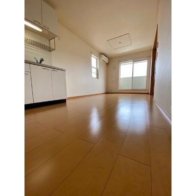 サンリットＢ 203【管理NO：1-015417502-02030】 ★家具家電は申し込み後に搬入します★ ★2026年10月中旬入居可能★の物件写真2