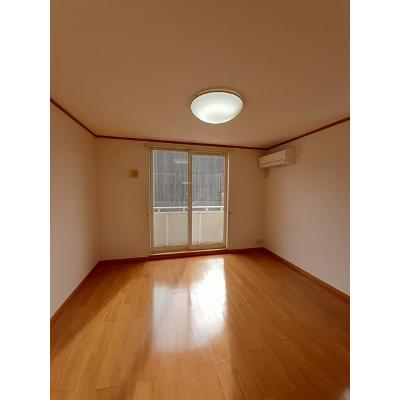 ホワイトアイ　Ｂ 202【管理NO：1-012822502-02020】 ★家具家電は申し込み後に搬入します★ ★2026年10月中旬入居可能★の物件写真2