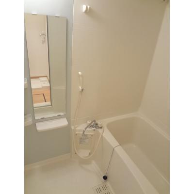 ラ・ルーチェ 201【管理NO：1-015009301-02010】 ★家具家電は申し込み後に搬入します★ ★2026年10月上旬入居可能★の物件写真4