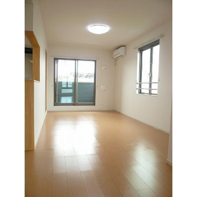 ハイブリッジ 303【管理NO：1-020984901-03030】 ★家具家電は申し込み後に搬入します★の物件写真2