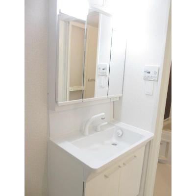 ファミーユⅡ 203【管理NO：1-023965302-02030】 ★家具家電は申し込み後に搬入します★ ★2026年10月中旬入居可能★の物件写真6