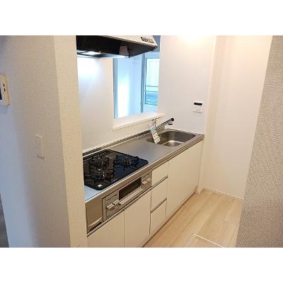 Ｓｕｎｌｉｔ　Ｌａｕｒｅｌ 104【管理NO：1-025636701-01040】 ★家具家電は申し込み後に搬入します★の物件写真3
