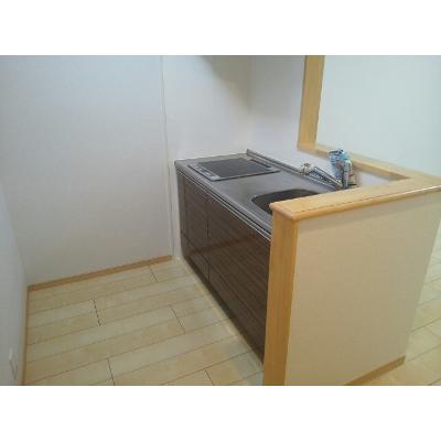 サニーキャンプ東雲Ⅱ 105【管理NO：1-017105802-01040】 ★家具家電は申し込み後に搬入します★ ★2026年09月下旬入居可能★の物件写真3