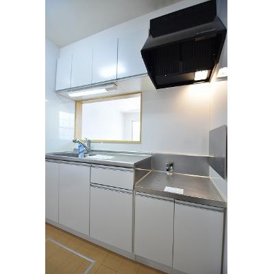 カレント　ガーデン 101【管理NO：1-018058401-01010】 ★家具家電は申し込み後に搬入します★ ★2026年10月中旬入居可能★の物件写真3