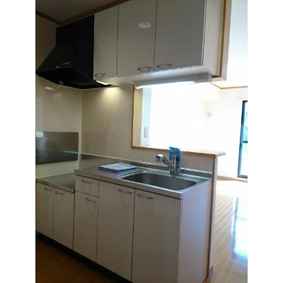 グランデ・フィオーレ 102【管理NO：1-013760001-01020】 ★家具家電は申し込み後に搬入します★ ★2026年10月上旬入居可能★の物件写真3