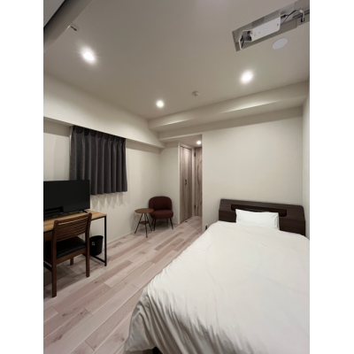 【第一マンスリーズ本駒込4】築浅✨・26㎡｜3路線利用可・駅6分🚃｜Wi-Fi無料｜プロジェクター付🎬｜セミダブルベット】の外観画像
