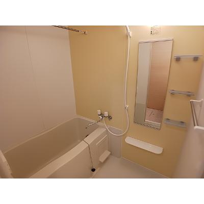 カーサ・ヴェルデ 101【管理NO：1-017424401-01010】 ★家具家電は申し込み後に搬入します★の物件写真4